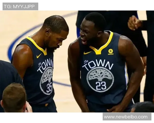 杜兰特手机沉迷状态下仍贡献正负值2018投仅5中得11分表现引关注