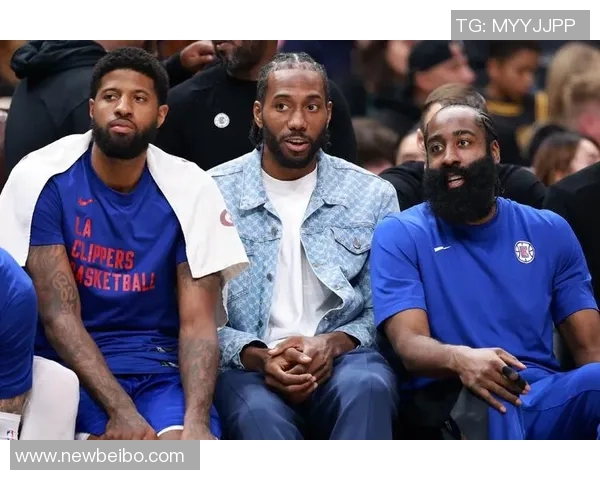 篮网队抵达澳门备战中国赛名宿卡特亲临助阵激励球员