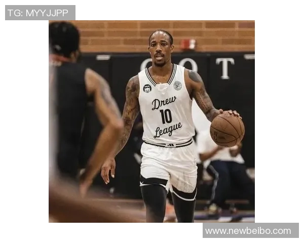 德罗赞幽默回应洛瑞言论称其分析水平堪忧