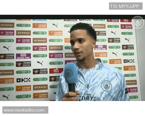 曼城官方祝贺19岁小将查理格雷成功完成一线队首秀